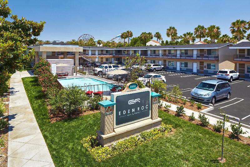 Motel Eden Roc Inn & Suites Near The Maingate