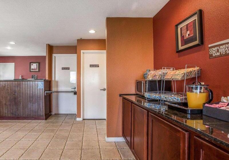 مُتل Rodeway Inn Santee San Diego East