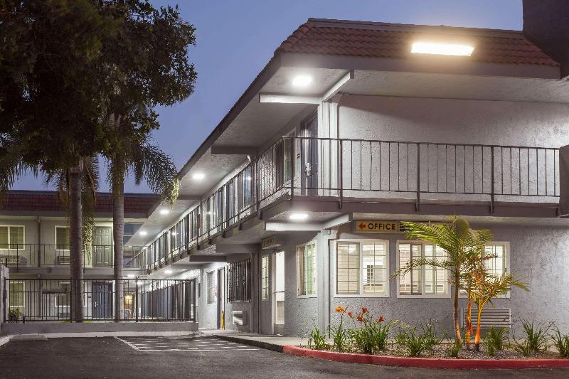 مُتل Studio 6 Suites San Ysidro Ca San Diego South Bay