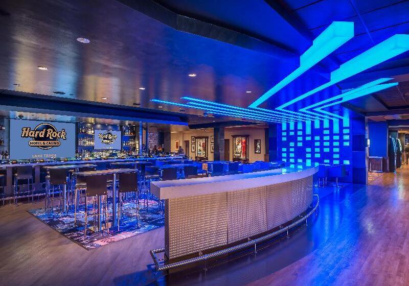 استراحتگاه Golden Nugget Lake Tahoe