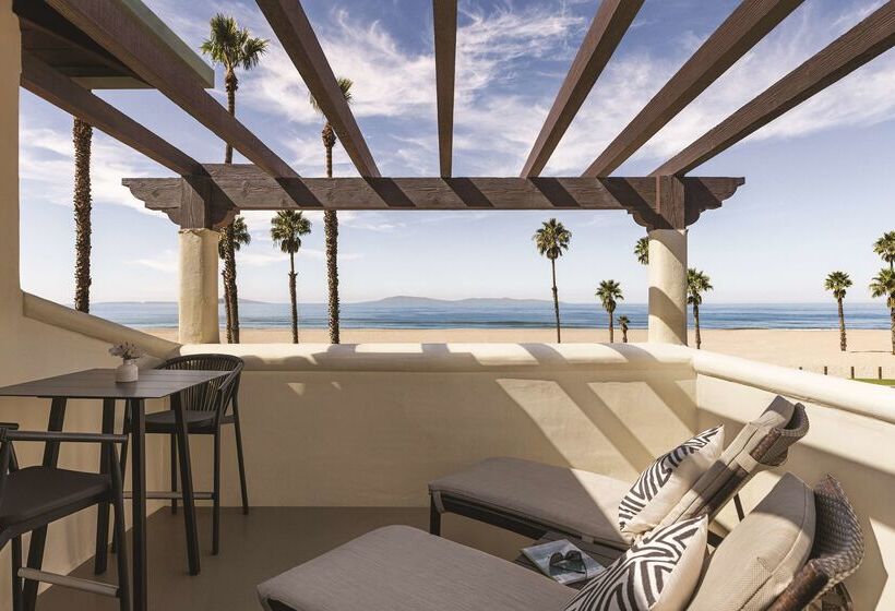 استراحتگاه Zachari Dunes On Mandalay Beach, Curio Collection By Hilton