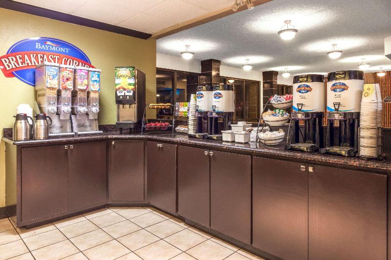هتل Baymont By Wyndham Amarillo East