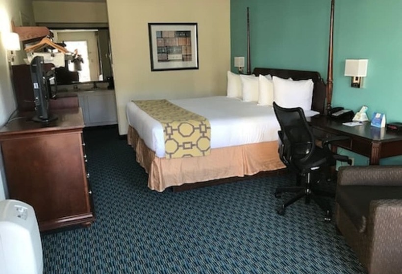 ホテル Baymont Inn & Suites Florence By Wyndham