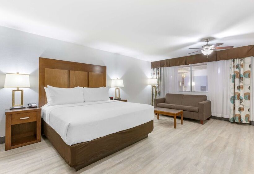 Best Western Plus El Paso Airport Hotel & Conference Center