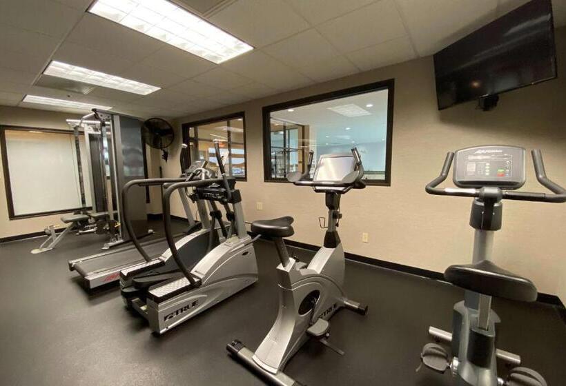 בית מלון כפרי Wyndham Minneapolis South Burnsville