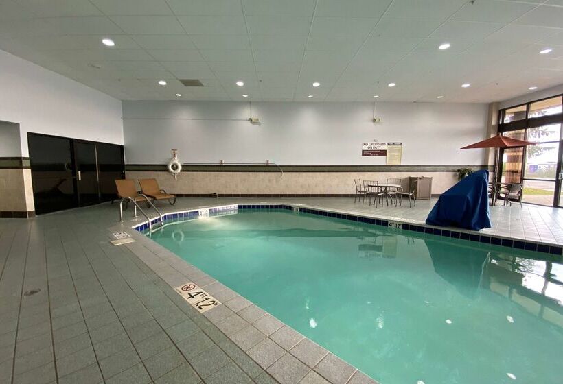 בית מלון כפרי Wyndham Minneapolis South Burnsville