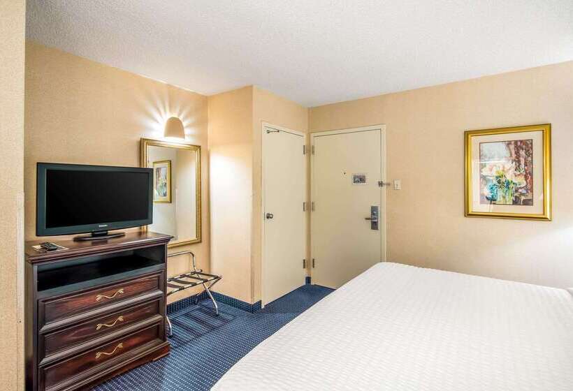 Отель Clarion Inn Grand Junction
