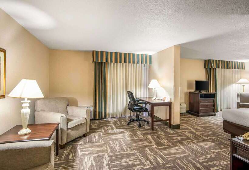 فندق Clarion Inn Grand Junction Airport