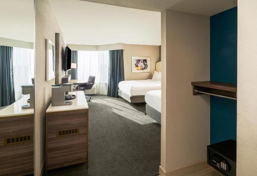 호텔 Crowne Plaza Atlanta Ne Norcross