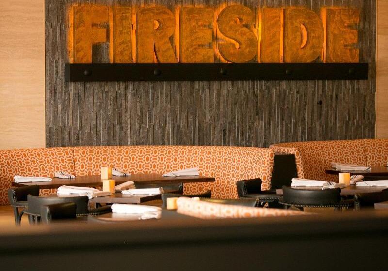 هتل Crowne Plaza Costa Mesa Orange County, An Ihg