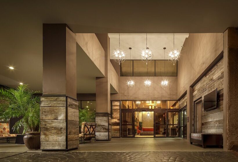 هتل Crowne Plaza Phoenix Airport   Phx, An Ihg