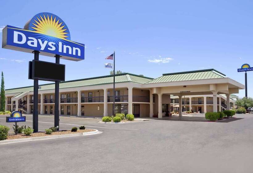 هتل Days Inn By Wyndham Las Cruces
