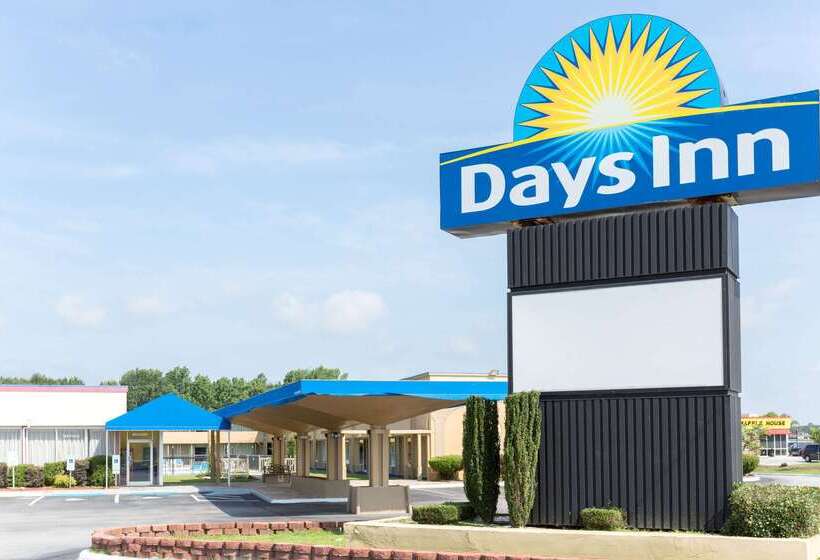 هتل Days Inn By Wyndham Washington