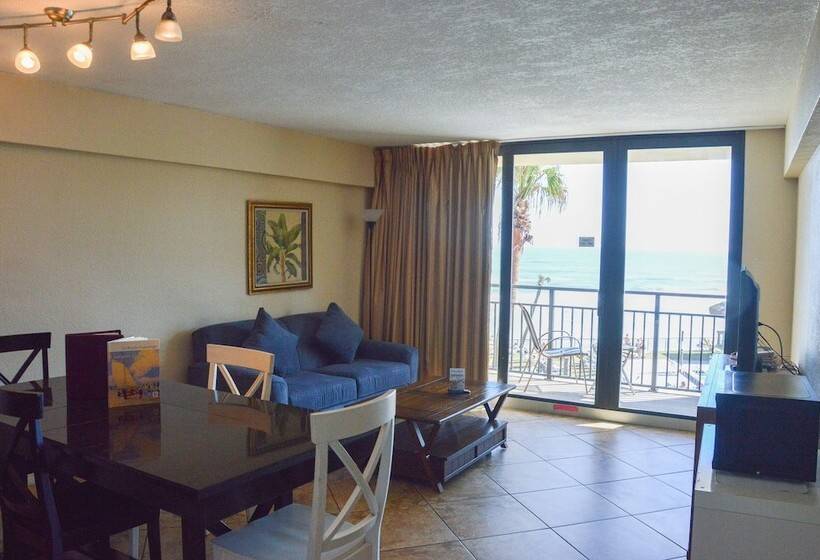هتل Daytona Beach Hawaiian Inn