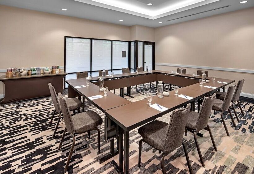 Delta Hotels By Marriott Minneapolis Northeast