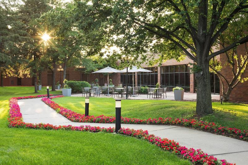 Delta Hotels By Marriott Minneapolis Northeast