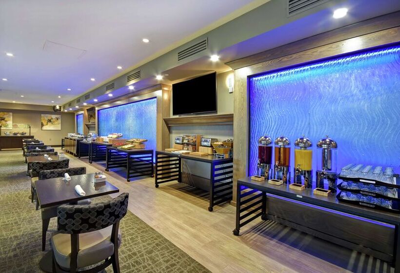 Doubletree By Hilton Hotel Pleasanton At The Club