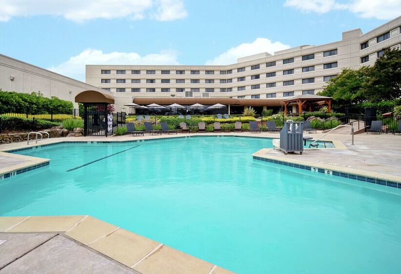 Doubletree By Hilton Hotel Pleasanton At The Club