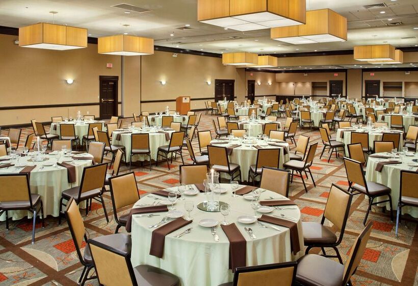 هتل Doubletree  Columbus/worthington