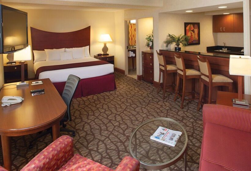 فندق Doubletree By Hilton Murfreesboro