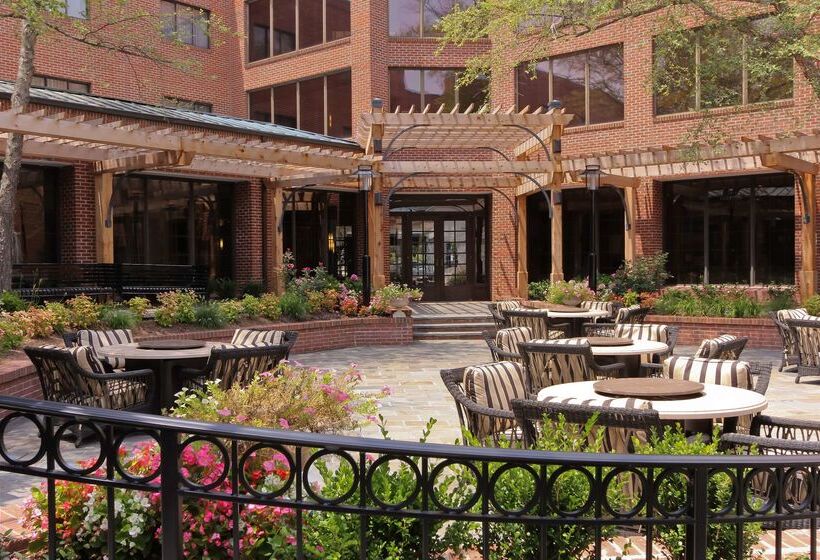 호텔 Doubletree Suites By Hilton Charlotte Southpark