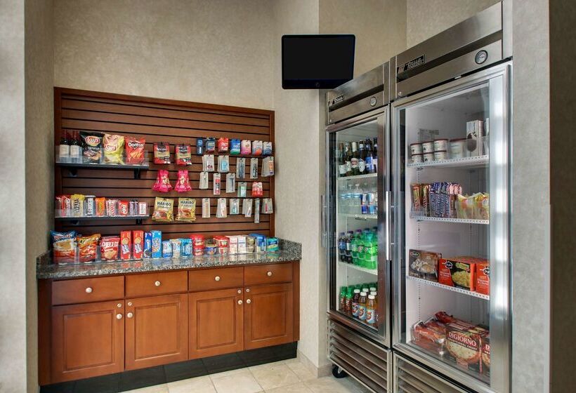 호텔 Drury Inn & Suites Findlay