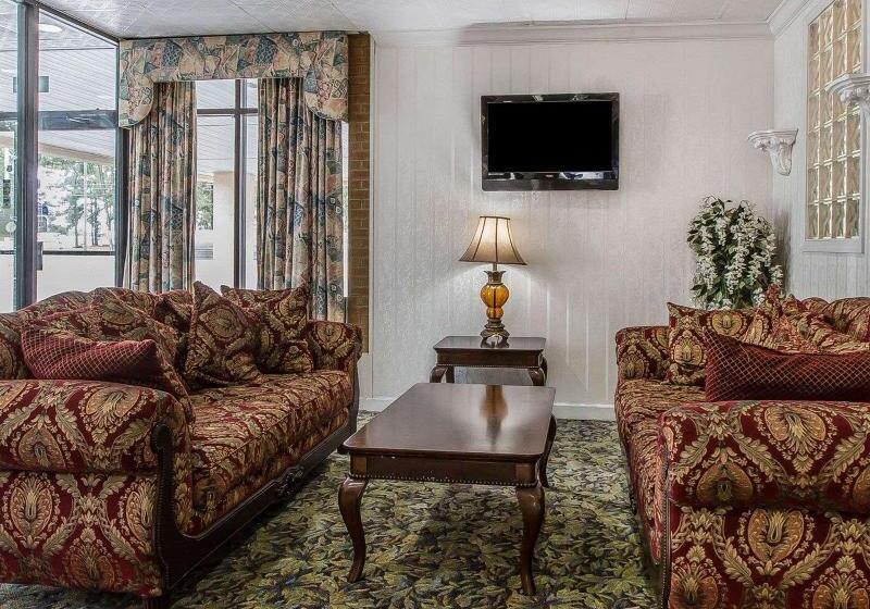 호텔 Econo Lodge