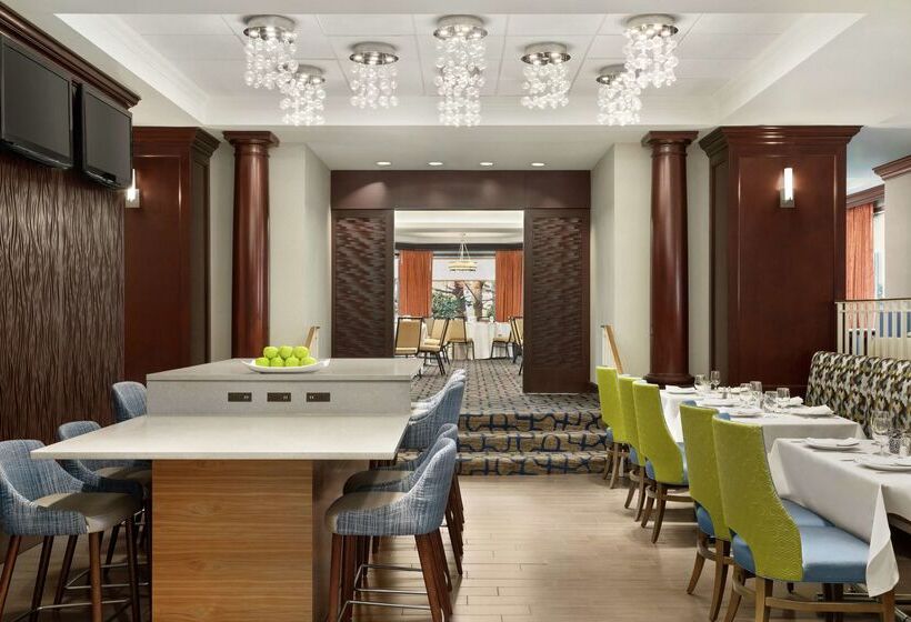 בית מלון כפרי Embassy Suites By Hilton Boston Waltham