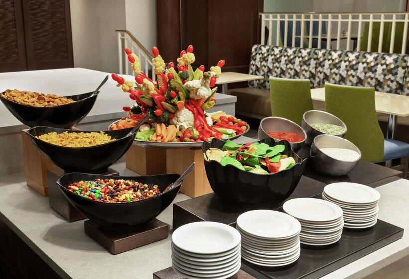 בית מלון כפרי Embassy Suites By Hilton Boston Waltham