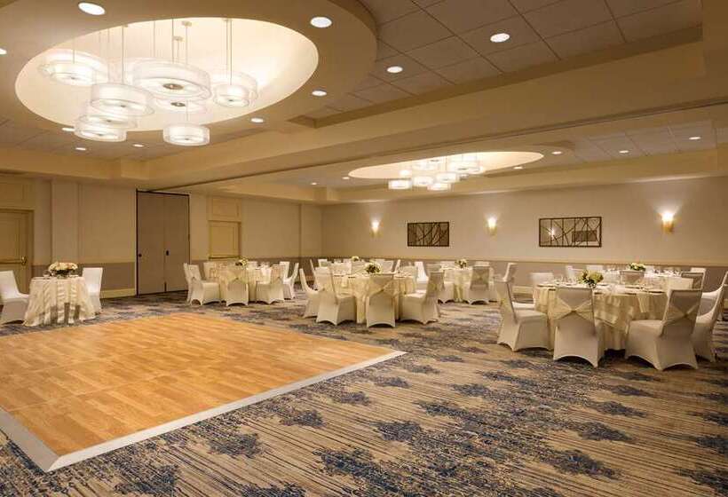 בית מלון כפרי Embassy Suites By Hilton Boston Waltham