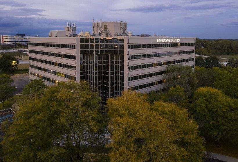 בית מלון כפרי Embassy Suites By Hilton Detroit Troy Auburn Hills
