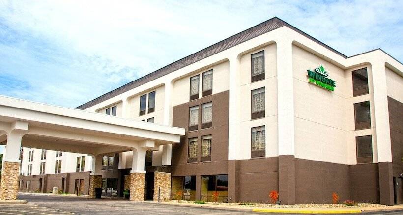 هتل Mainstay Suites Springfield Il