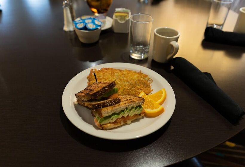 هتل Fairfield By Marriott Issaquah