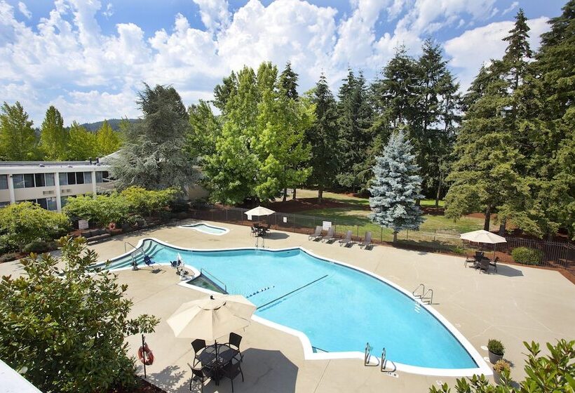 هتل Fairfield By Marriott Issaquah
