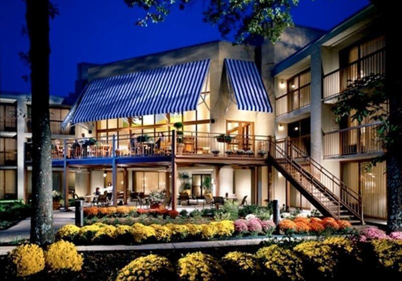 هتل Four Points By Sheraton Little Rock Midtown