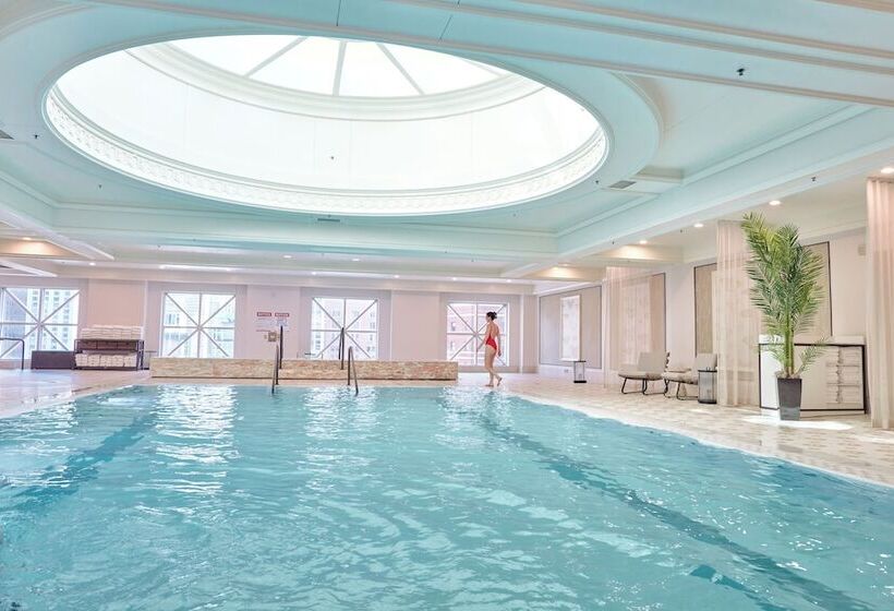 هتل Four Seasons Chicago