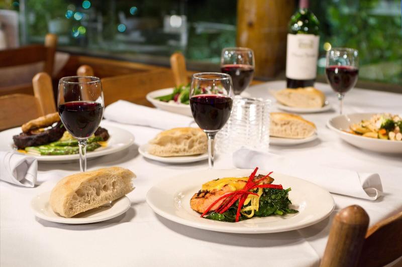 فندق Grand Lake Lodge