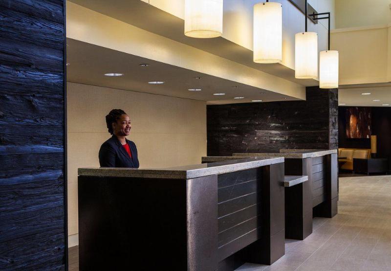 هتل Greensborohigh Point Marriott Airport