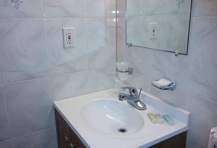 בית מלון כפרי Greenview Inn Riverhead