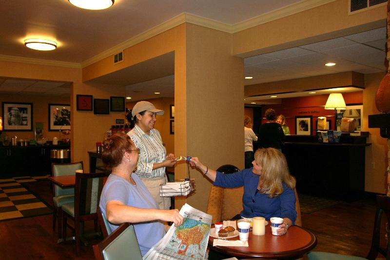 هتل Hampton Inn Dalton