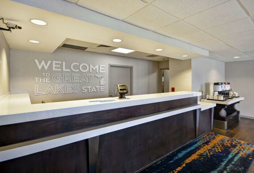 בית מלון כפרי Hampton Inn Detroit/madison Heights/south Troy