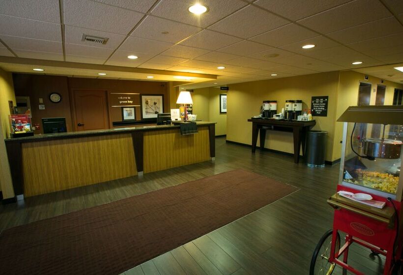 هتل Spark By Hilton Green Bay