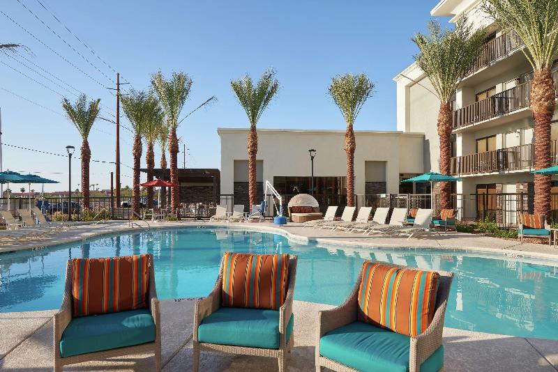 هتل Hampton Inn Lake Havasu City