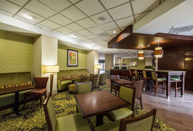 فندق Hampton Inn Meridian