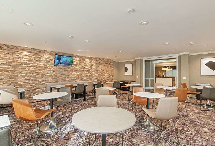 فندق Hampton Inn San Diegokearny Mesa