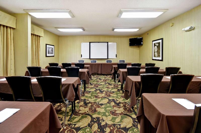 هتل Hampton Inn St. Louis/westport