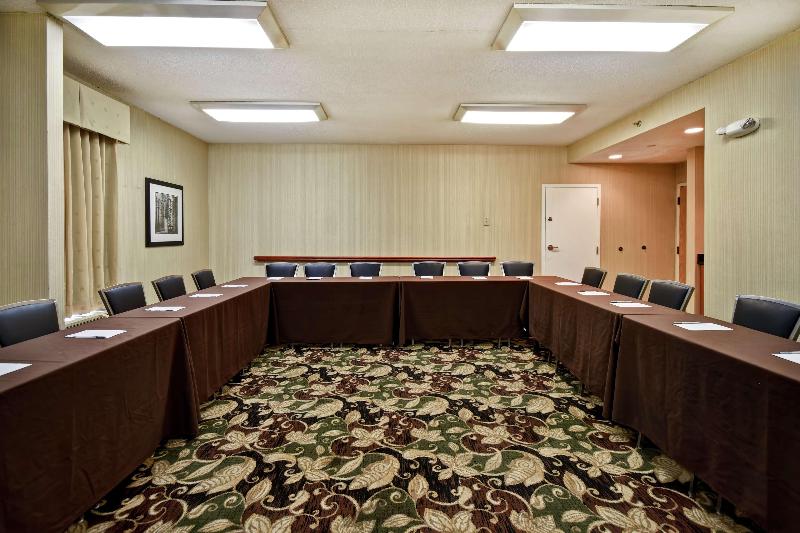 هتل Hampton Inn St. Louis/westport