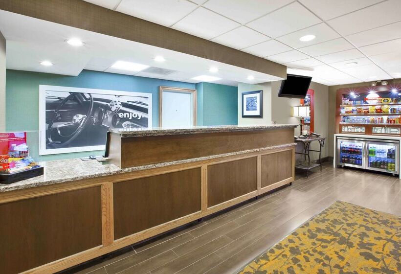 هتل Hampton Inn Toledo South Maumee