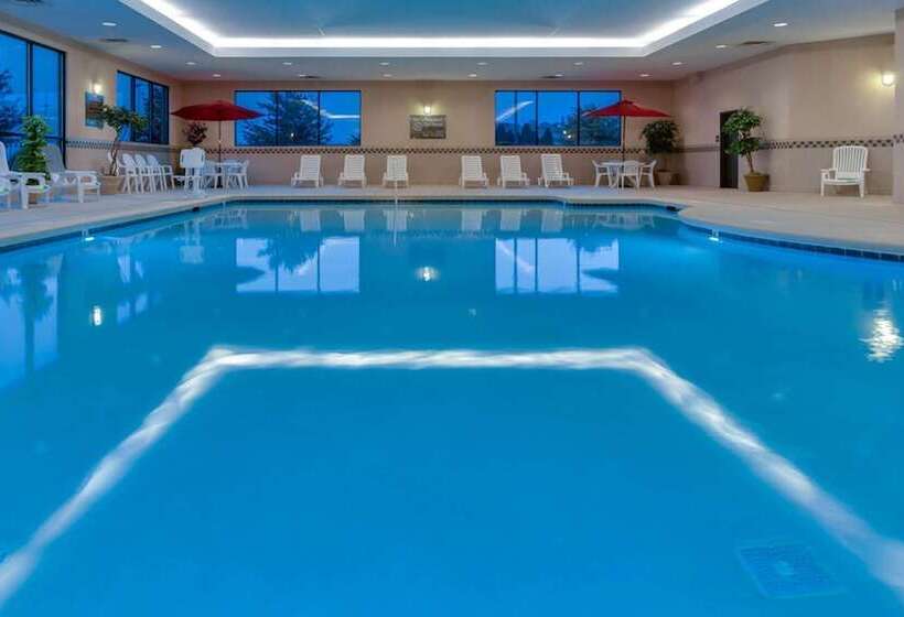 هتل Hampton Inn Toledo South/maumee