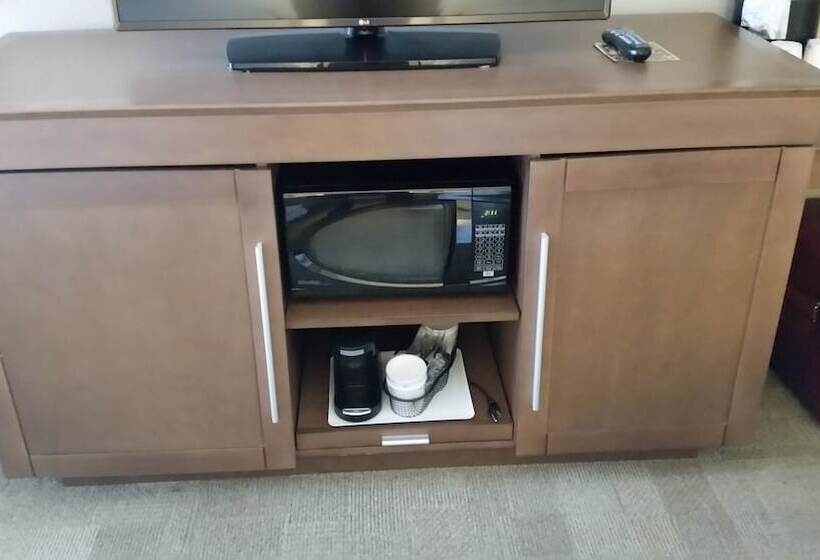 هتل Hampton Inn Toledo South/maumee